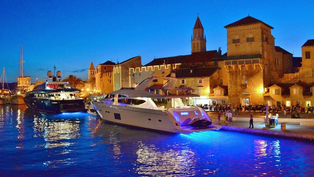 Cozy Place On The Beach Trogir Exteriér fotografie